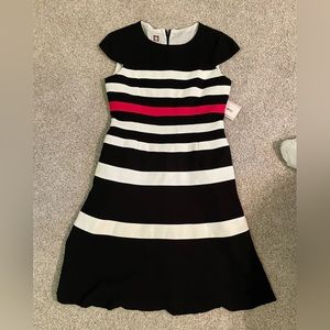 Anne Klein women’s Striped Dress size 6 NWT SKU 63